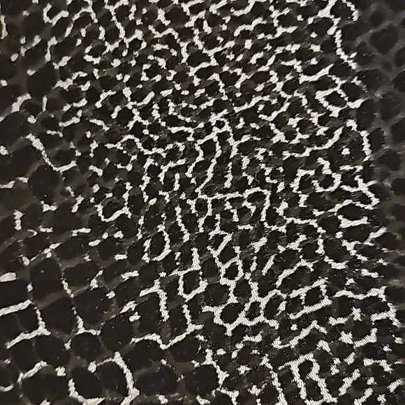 Turtleneck Express top - Picture 6 of 6